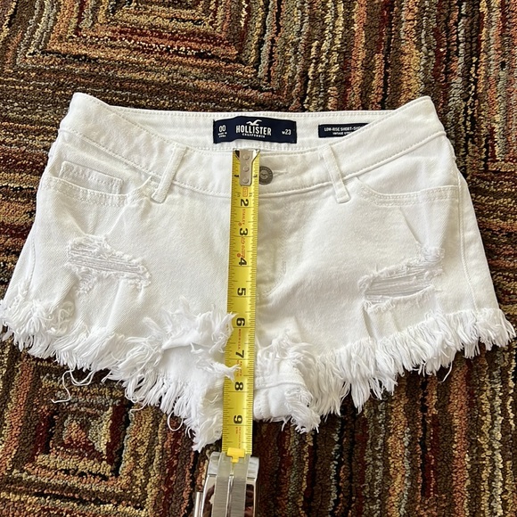 NWOT white jean shorts from Hollister size 00. low rise short-short shorts - Picture 5 of 8